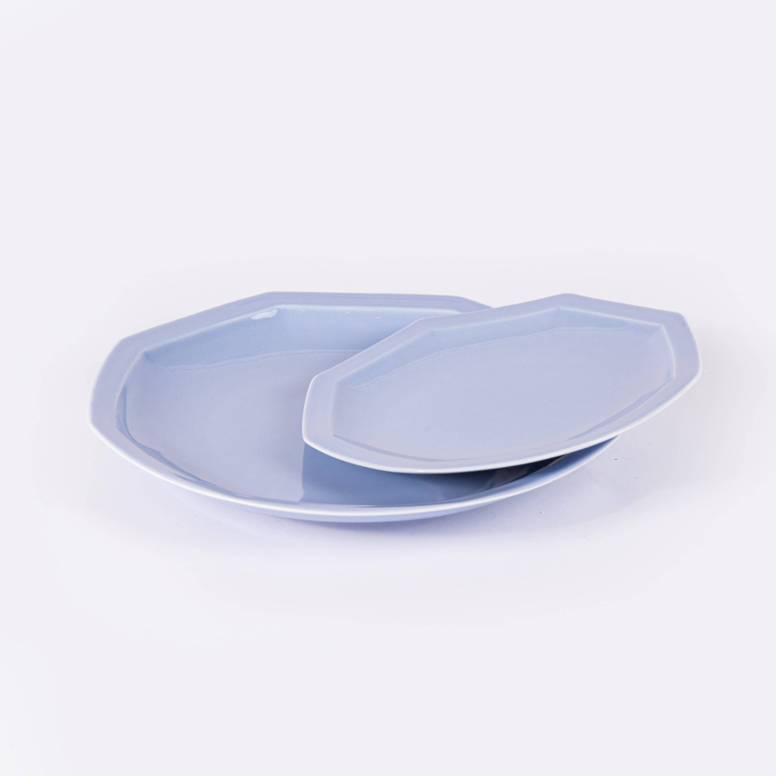 ogre-la-fabrique-intemporelle-assiette-plate-octogonale-bleu-pastel-24-5-cm image 2