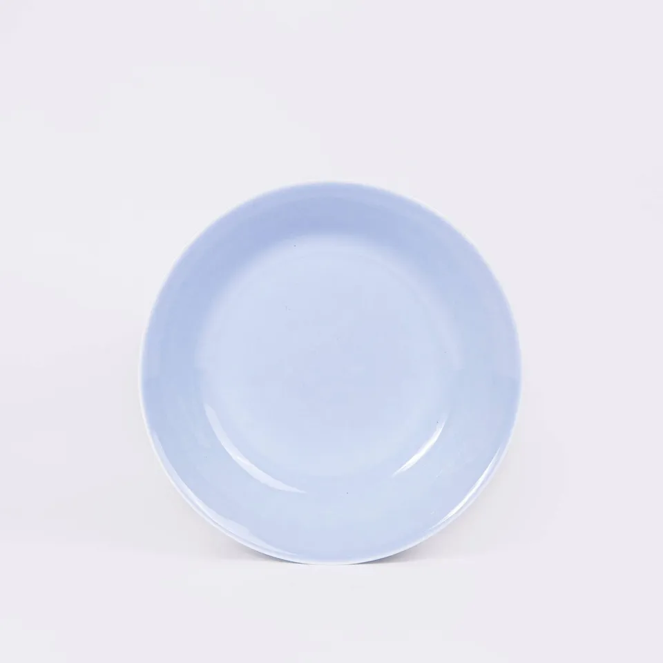 ogre-la-fabrique-intemporelle-assiette-creuse-porcelaine-bleu-pastel-19-cm image 1