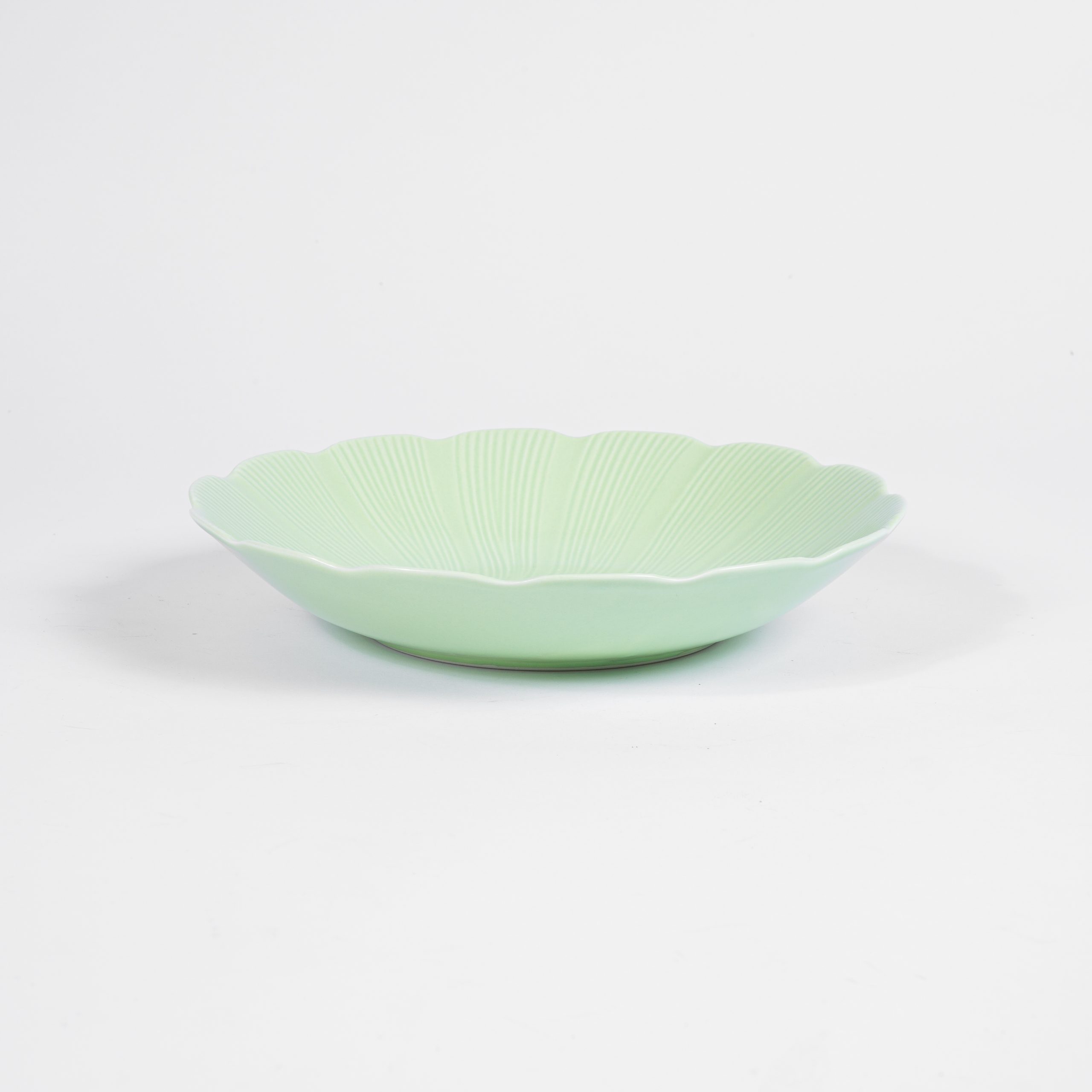 ogre-la-fabrique-tahiti-assiette-creuse-porcelaine-verte-22-cm image 1