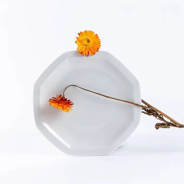 ogre-la-fabrique-intemporelle-assiette-dessert-porcelaine-blanche-19-cm image 1