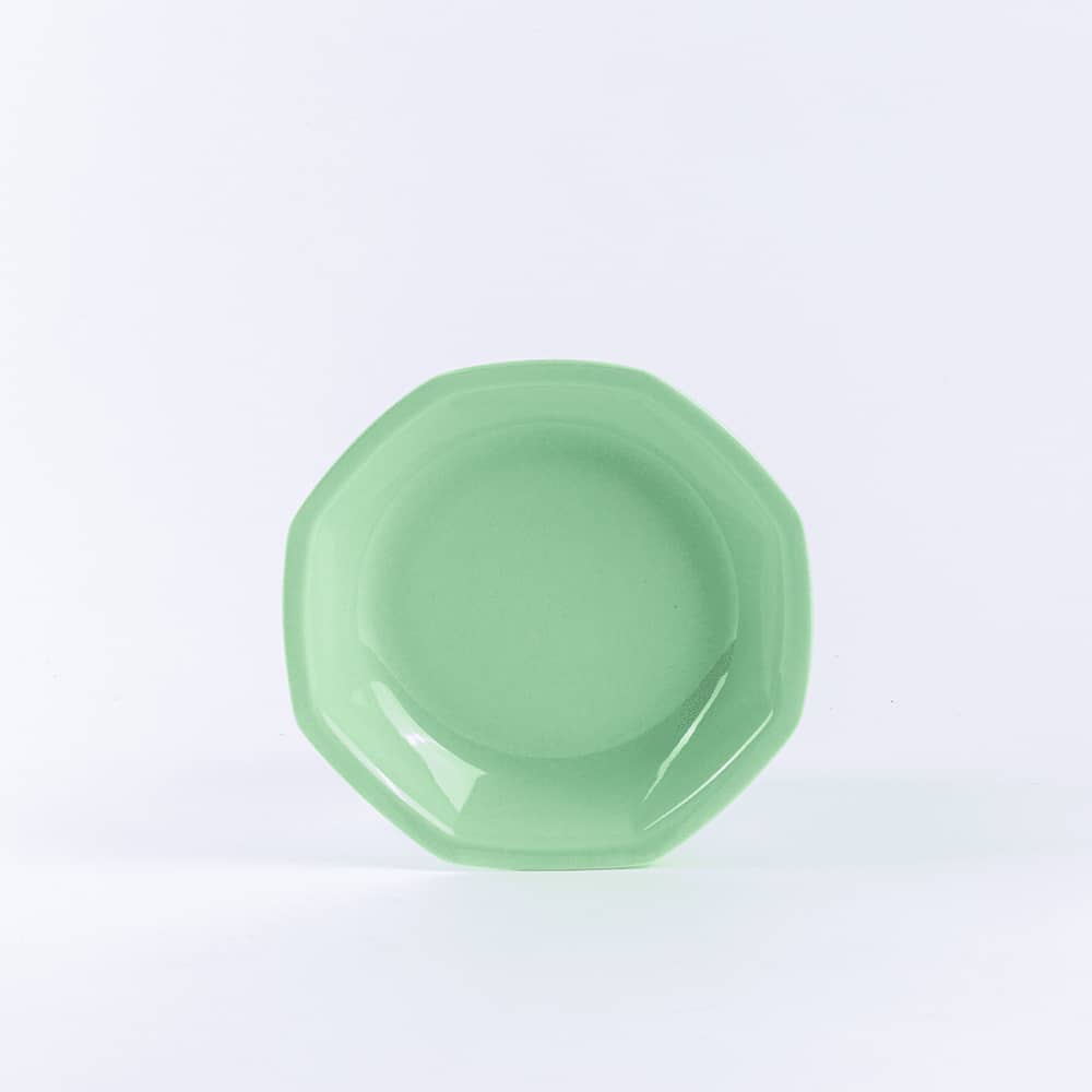 ogre-la-fabrique-intemporelle-assiette-creuse-octogonale-vert-amande image 1