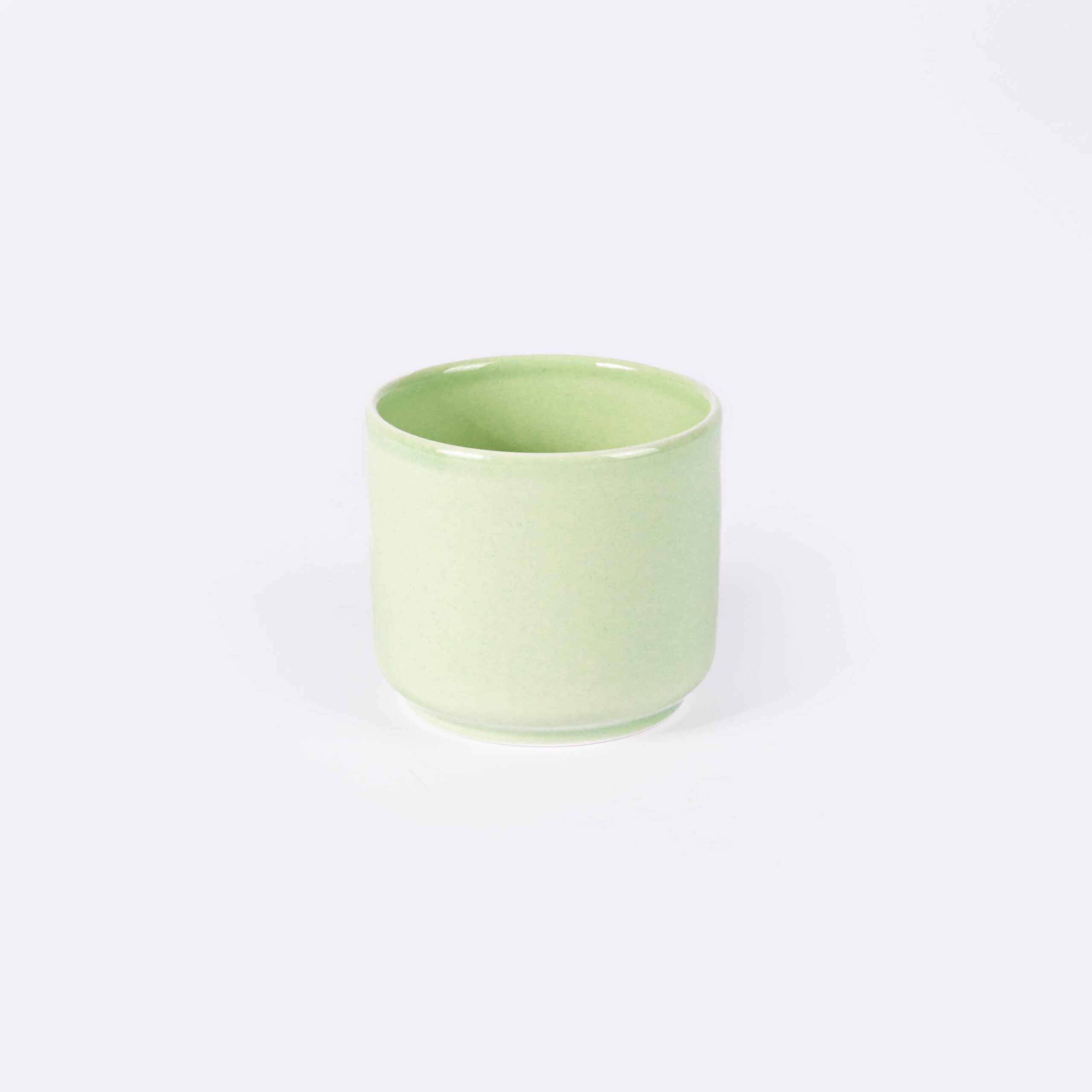 ogre-la-fabrique-mug-tasse-porcelaine-vert-amande-sans-anse image 3
