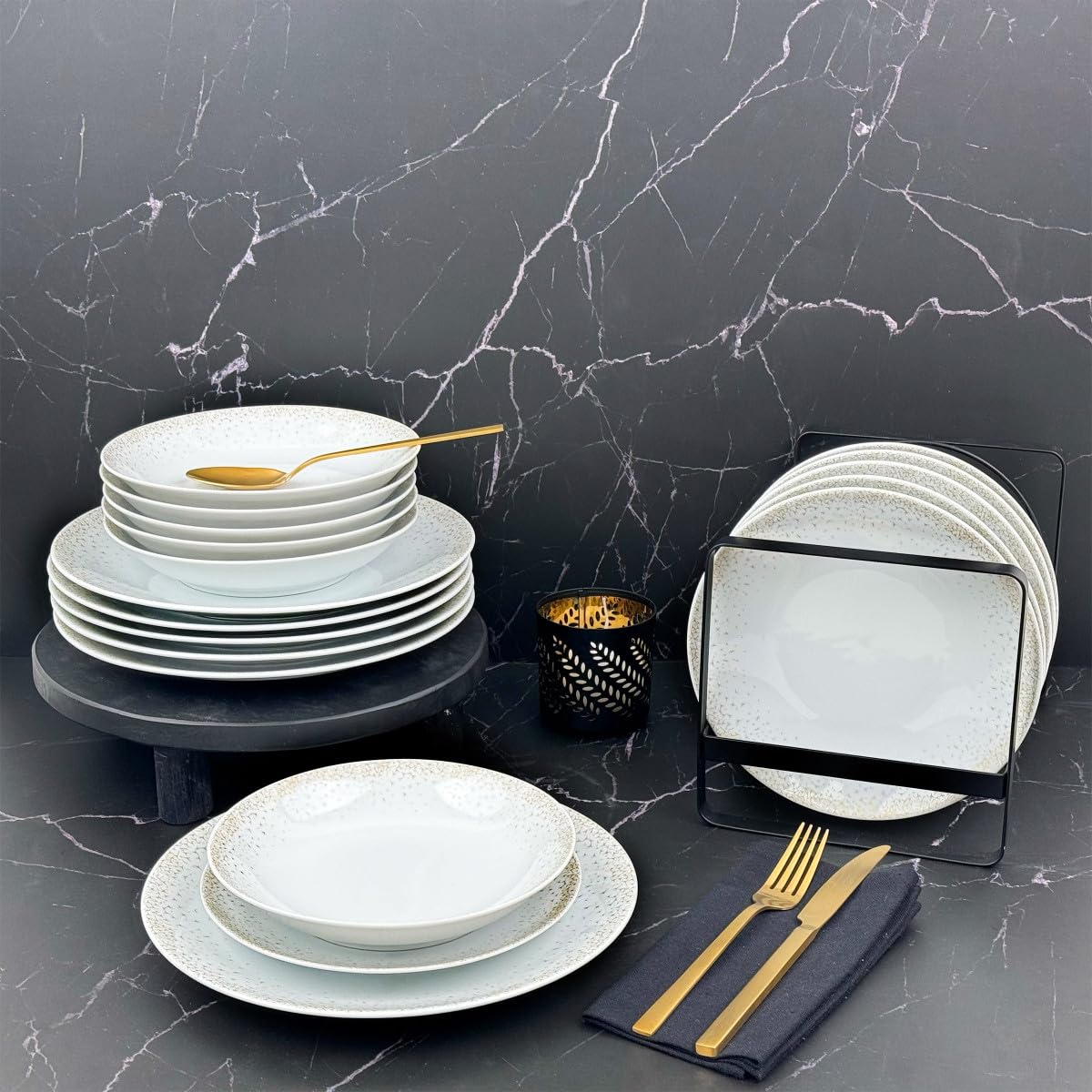 m-dard-de-noblat-byblos-service-18-assiettes-porcelaine-blanc-dor image 3