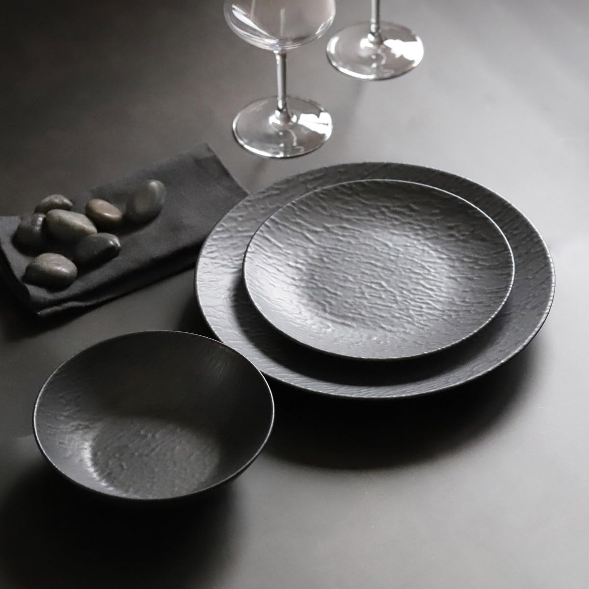 m-dard-de-noblat-mica-assiette-dessert-gr-s-noir-21-cm-lot-de-6 image 4
