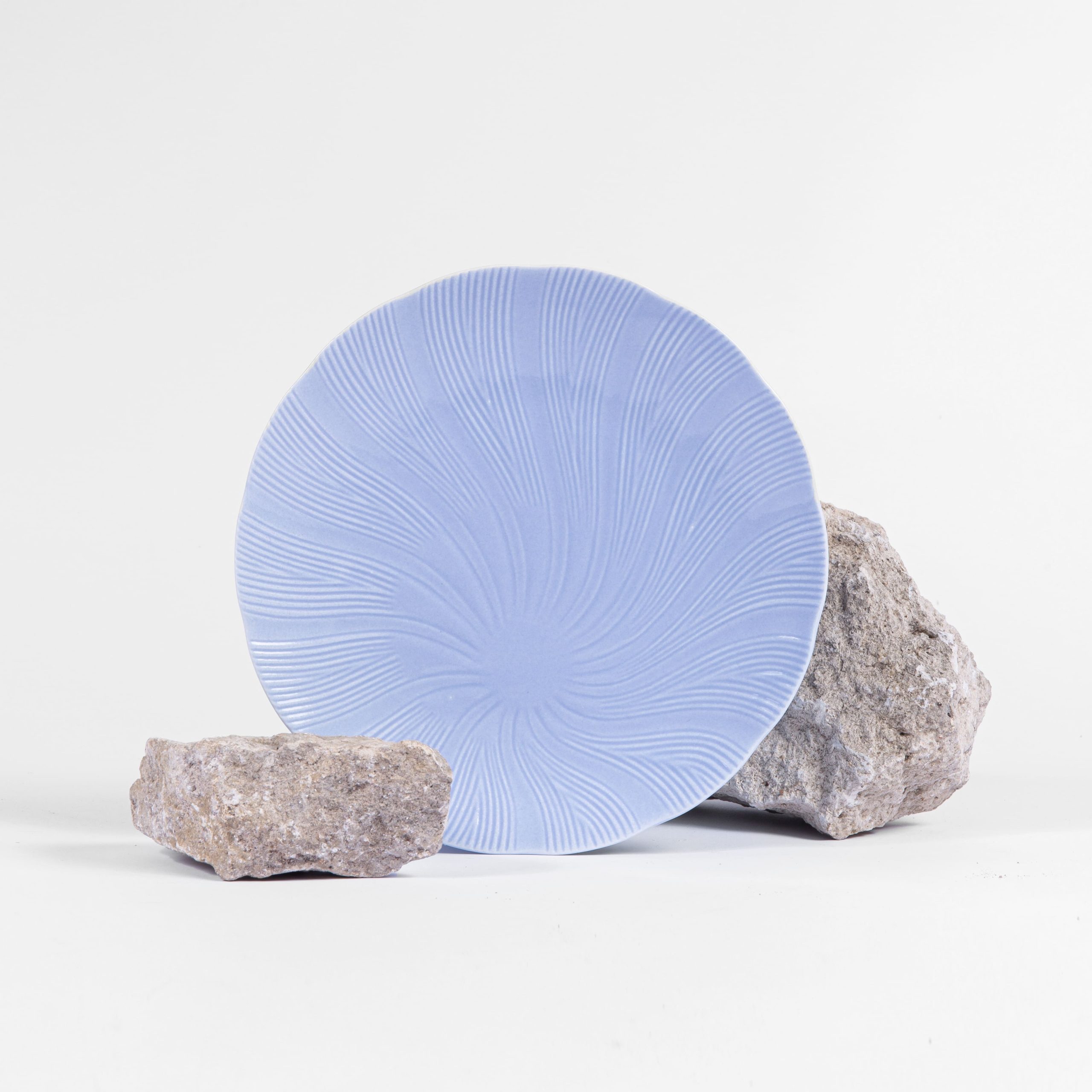 ogre-la-fabrique-tahiti-assiette-dessert-porcelaine-bleue-19-cm image 2