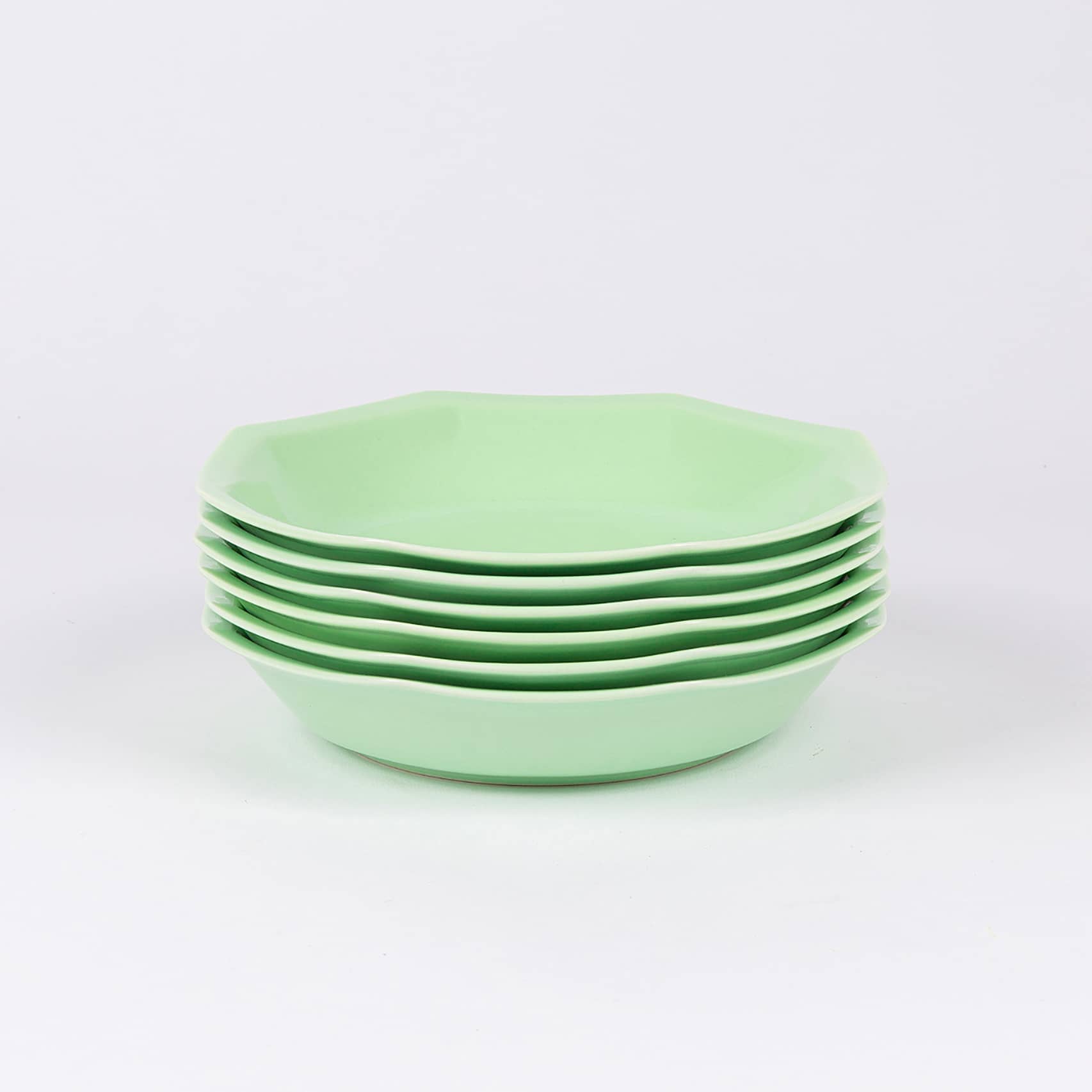ogre-la-fabrique-intemporelle-assiette-creuse-octogonale-vert-amande image 3