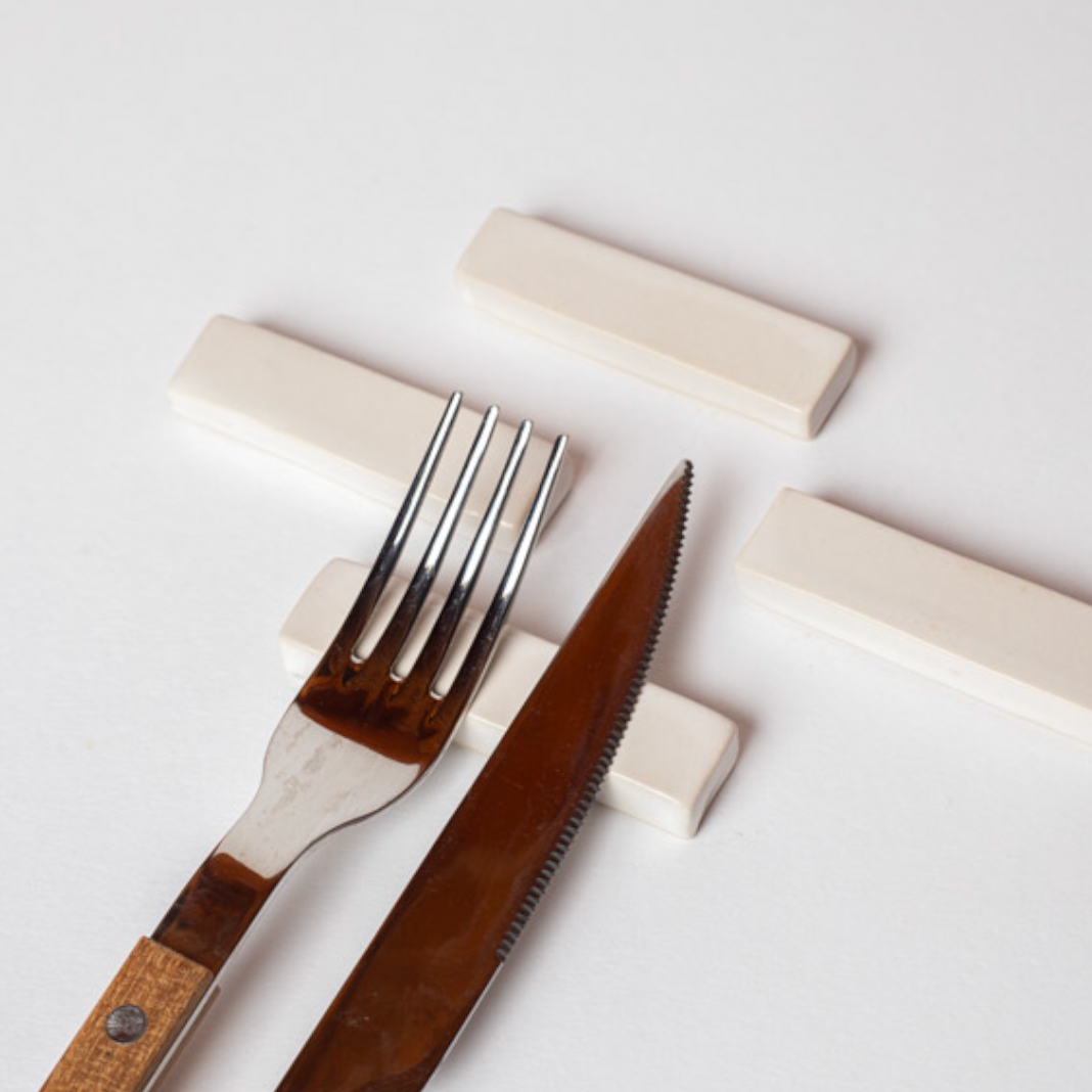 jeda-c-ramique-porte-couteaux-artisanale-set-6-blanc-uni image 3