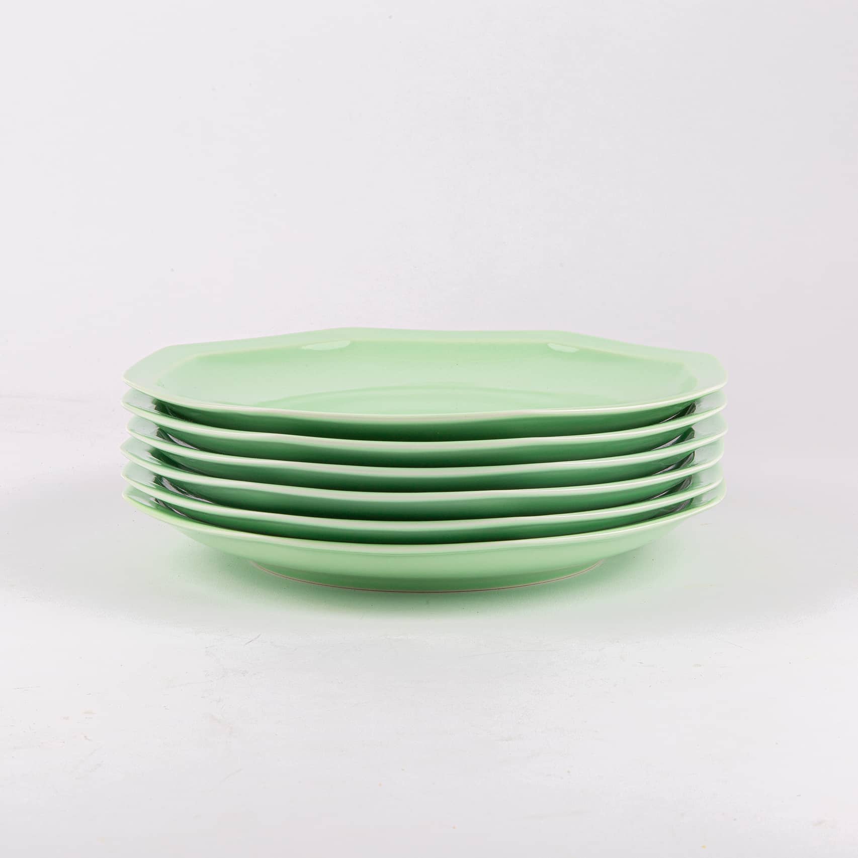 ogre-la-fabrique-intemporelle-grande-assiette-plate-octogonale-vert-amande image 3